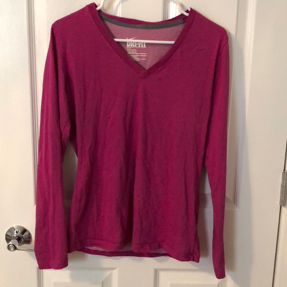 NIKE Long Sleeve